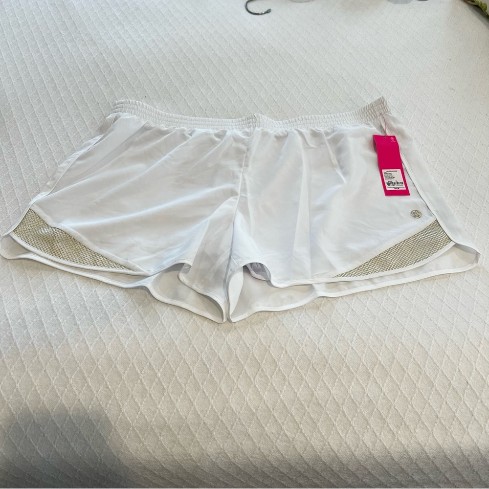 NWT Lilly Pulitzer Ocean Trail Short - XL - White